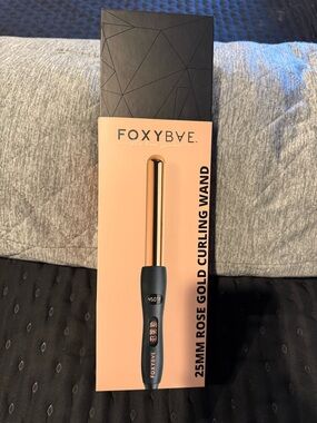 FOXYBAE 25mm Rose Gold Curling Wand - Black Handle